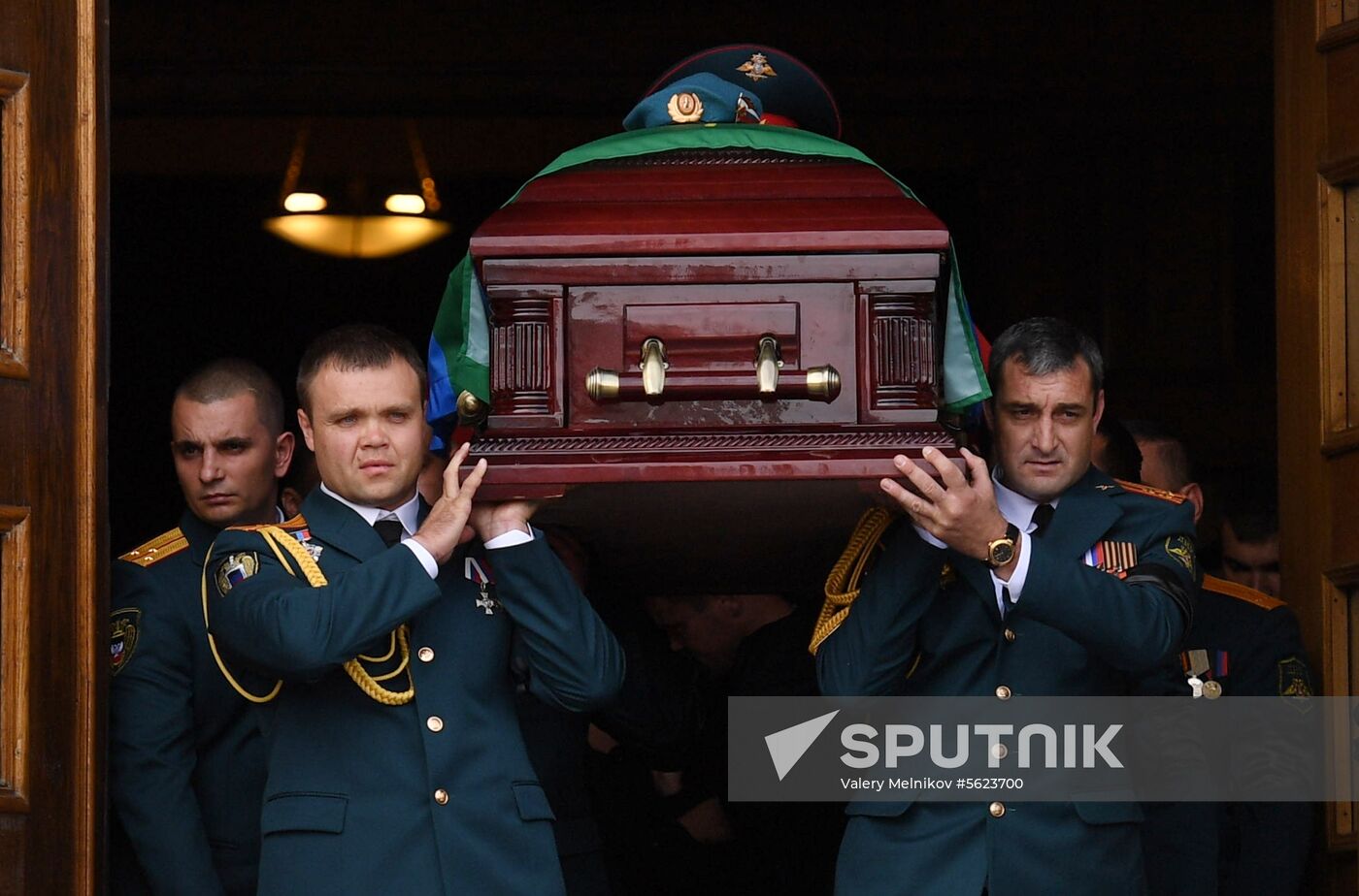 Bidding last respects to Donetsk People's Republic Head Alexander Zakharchenko