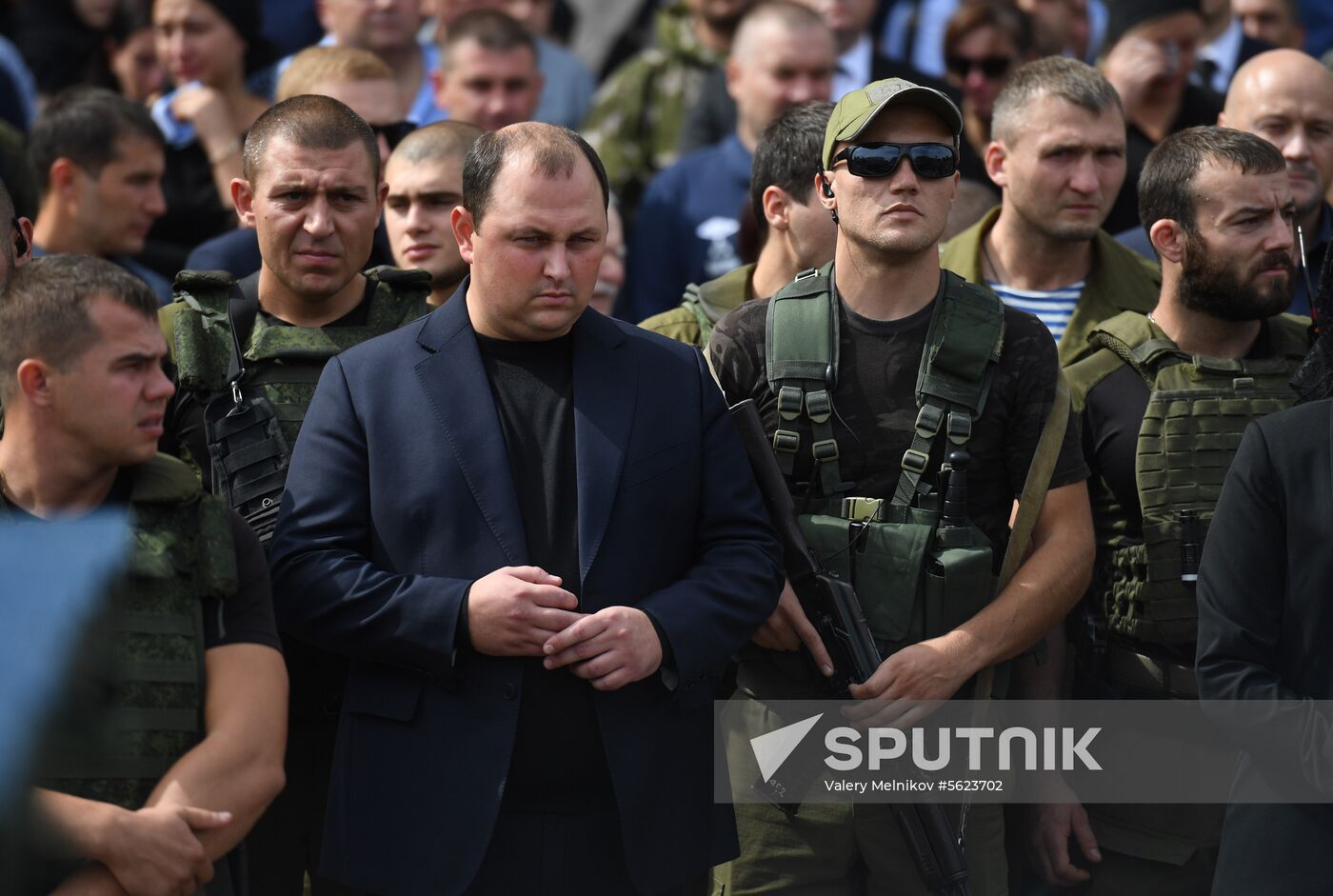 Bidding last respects to Donetsk People's Republic Head Alexander Zakharchenko