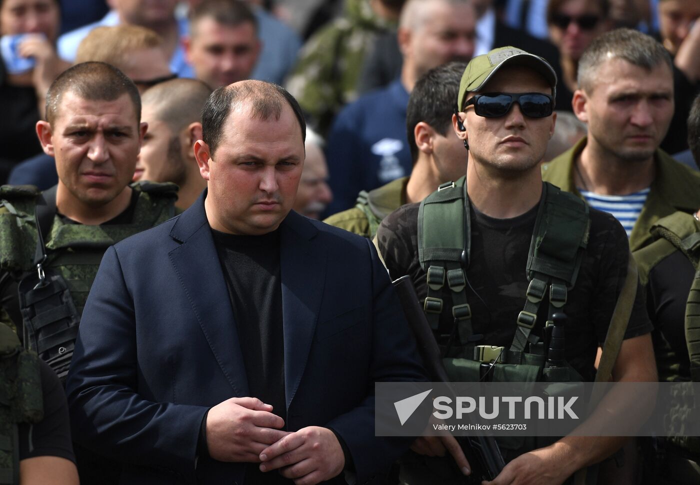 Bidding last respects to Donetsk People's Republic Head Alexander Zakharchenko