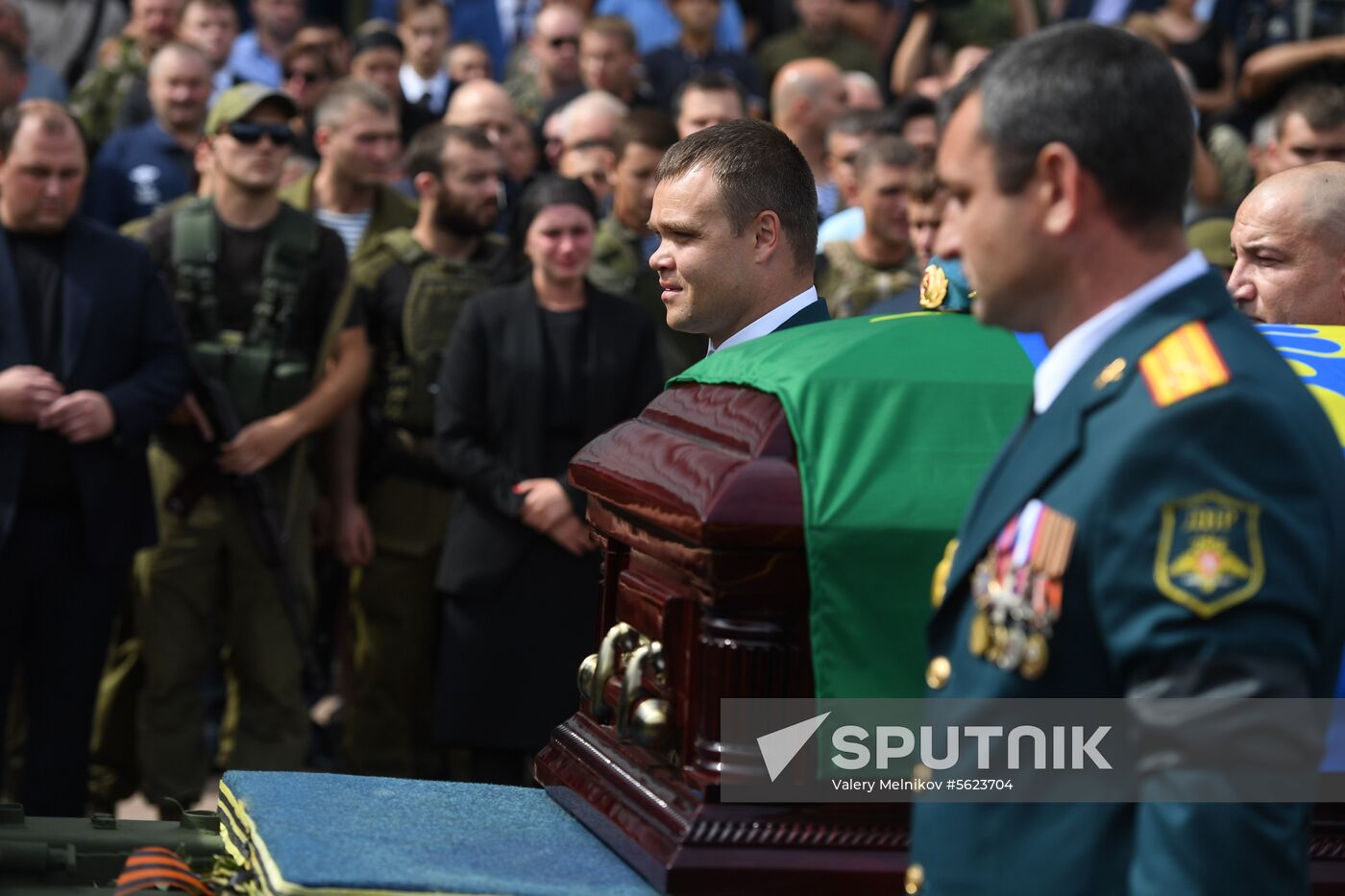 Bidding last respects to Donetsk People's Republic Head Alexander Zakharchenko