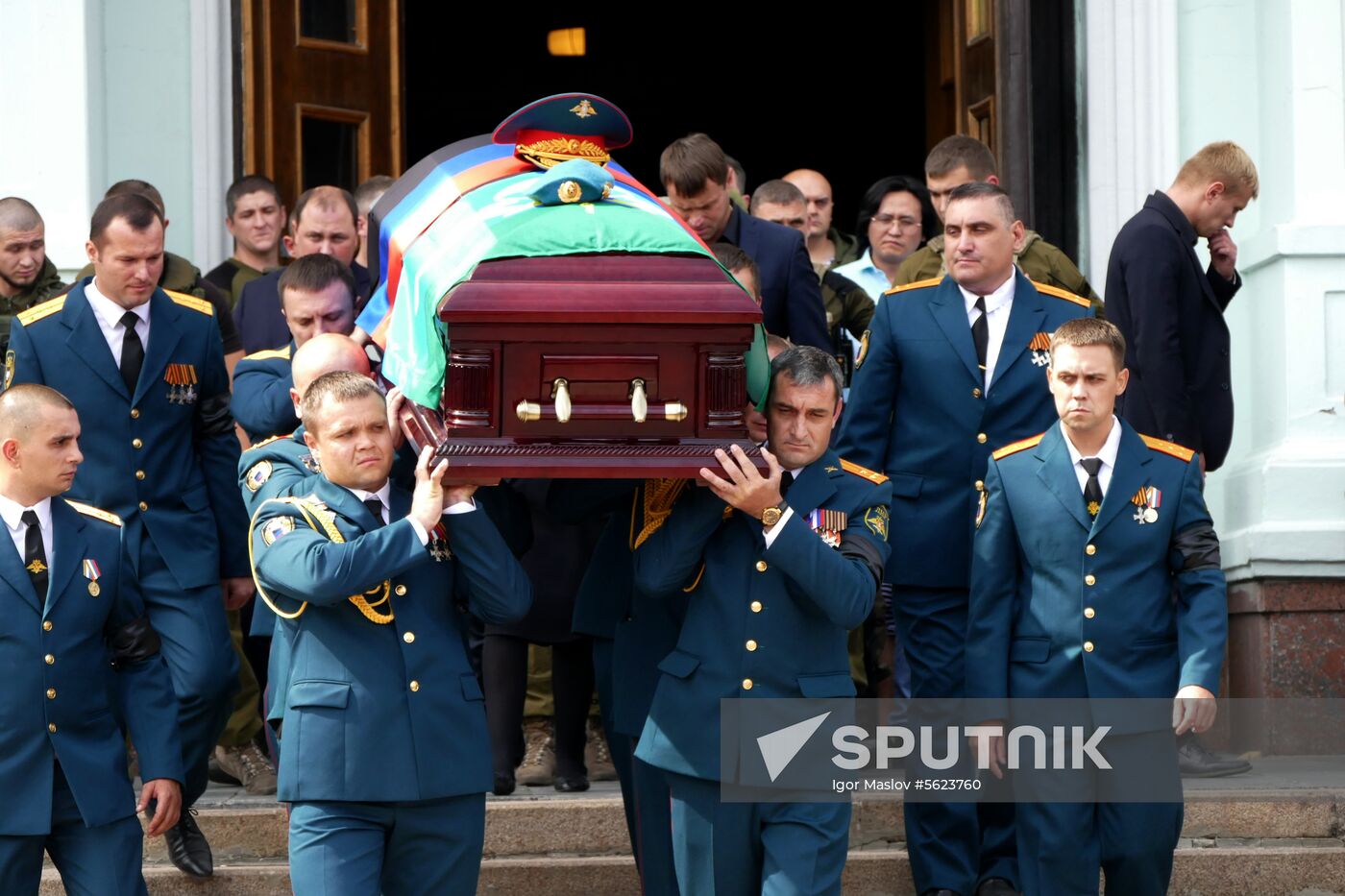 Bidding last respects to Donetsk People's Republic Head Alexander Zakharchenko