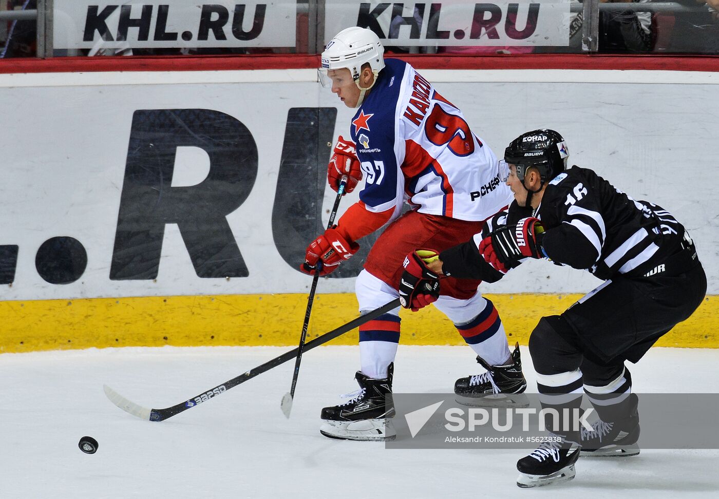 Ice hockey. Kontinental Hockey League. Traktor vs. CSKA