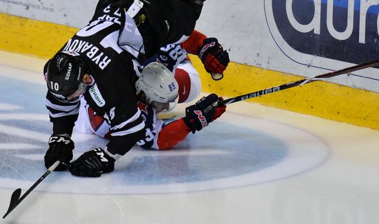 Ice hockey. Kontinental Hockey League. Traktor vs. CSKA