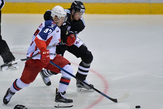 Ice hockey. Kontinental Hockey League. Traktor vs. CSKA