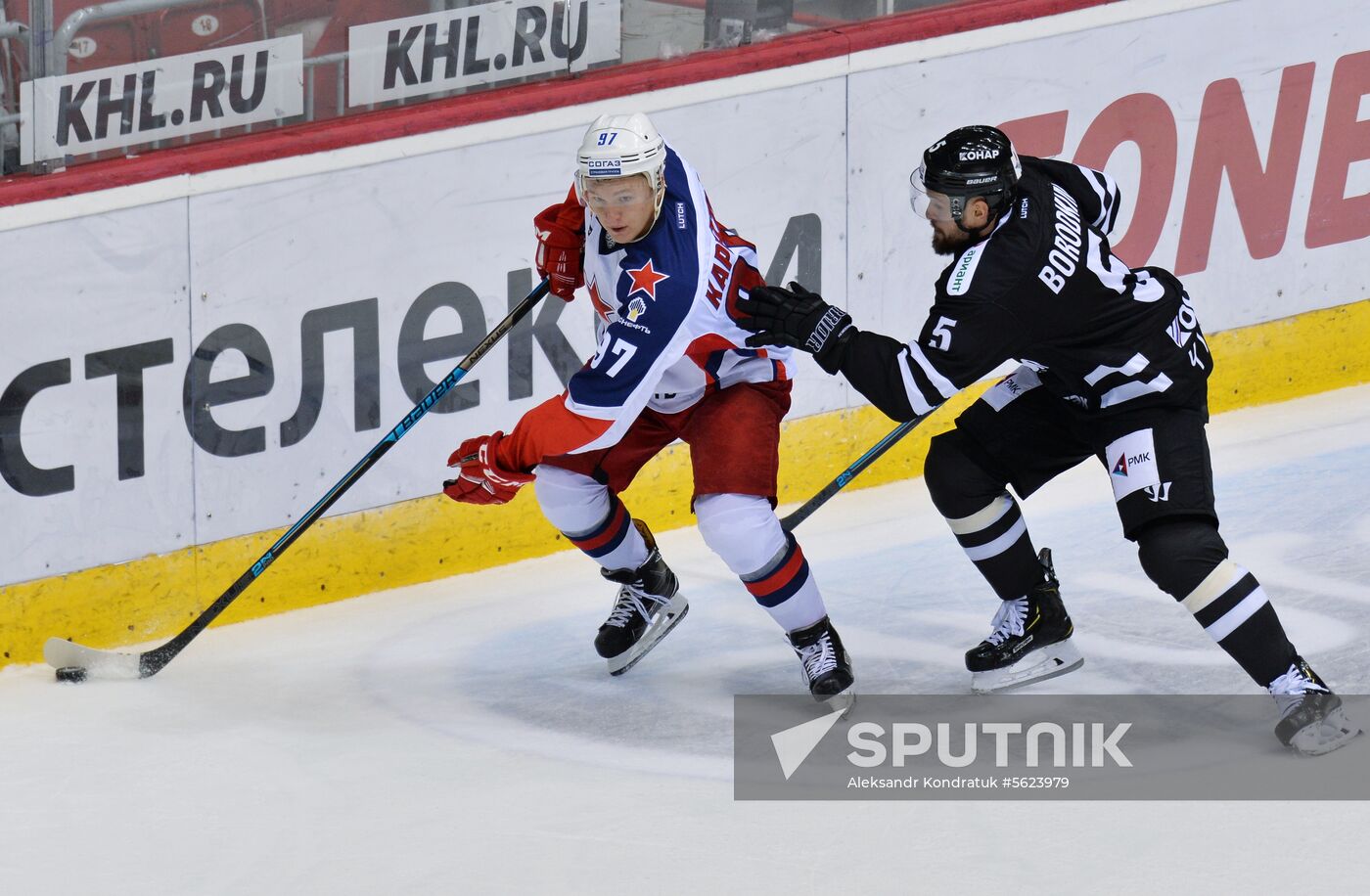 Ice hockey. Kontinental Hockey League. Traktor vs. CSKA