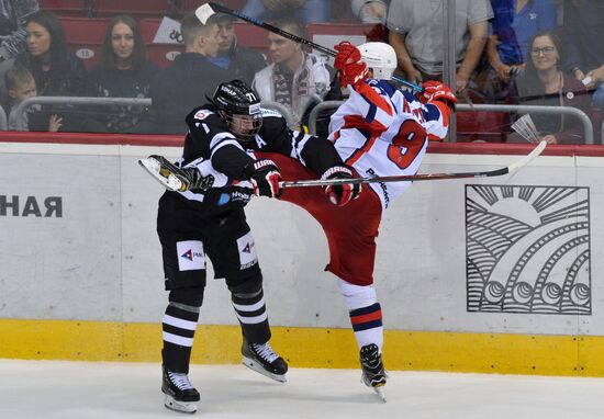 Ice hockey. Kontinental Hockey League. Traktor vs. CSKA
