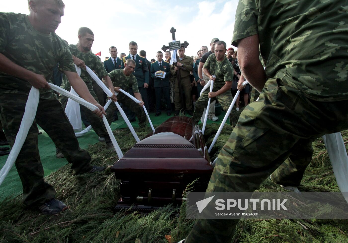 Bidding last respects to Donetsk People's Republic Head Alexander Zakharchenko