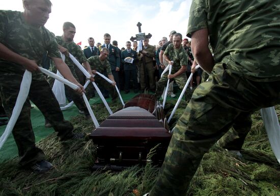Bidding last respects to Donetsk People's Republic Head Alexander Zakharchenko