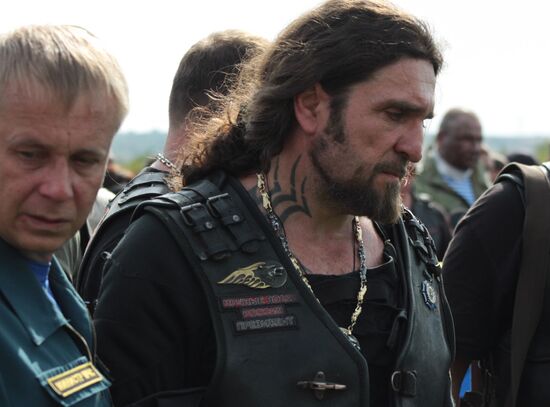 Bidding last respects to Donetsk People's Republic Head Alexander Zakharchenko