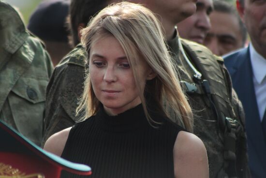 Bidding last respects to Donetsk People's Republic Head Alexander Zakharchenko