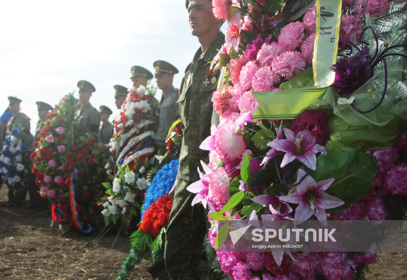 Bidding last respects to Donetsk People's Republic Head Alexander Zakharchenko