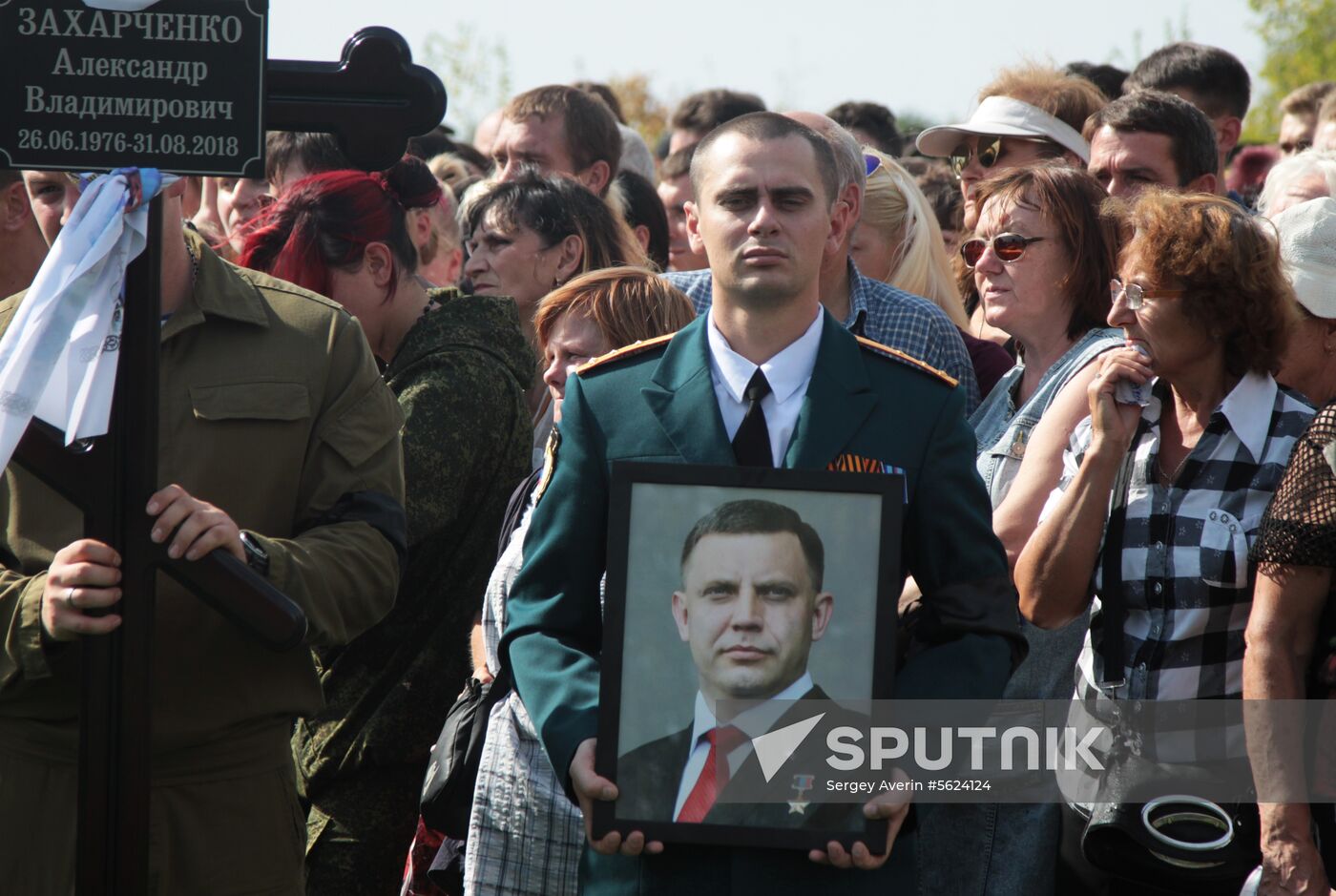Bidding last respects to Donetsk People's Republic Head Alexander Zakharchenko