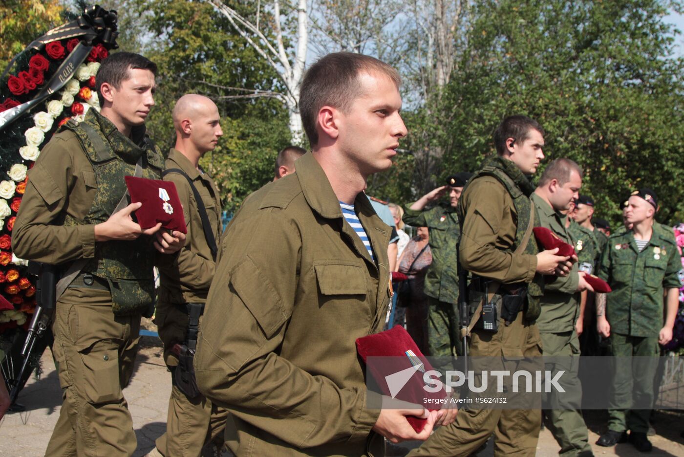 Bidding last respects to Donetsk People's Republic Head Alexander Zakharchenko