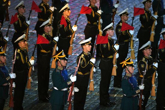 2018 Spasskaya Tower Military Music Festival closing ceremony