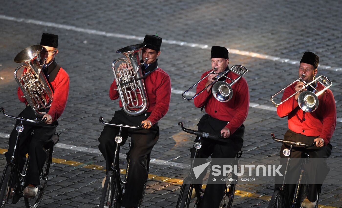2018 Spasskaya Tower Military Music Festival closing ceremony