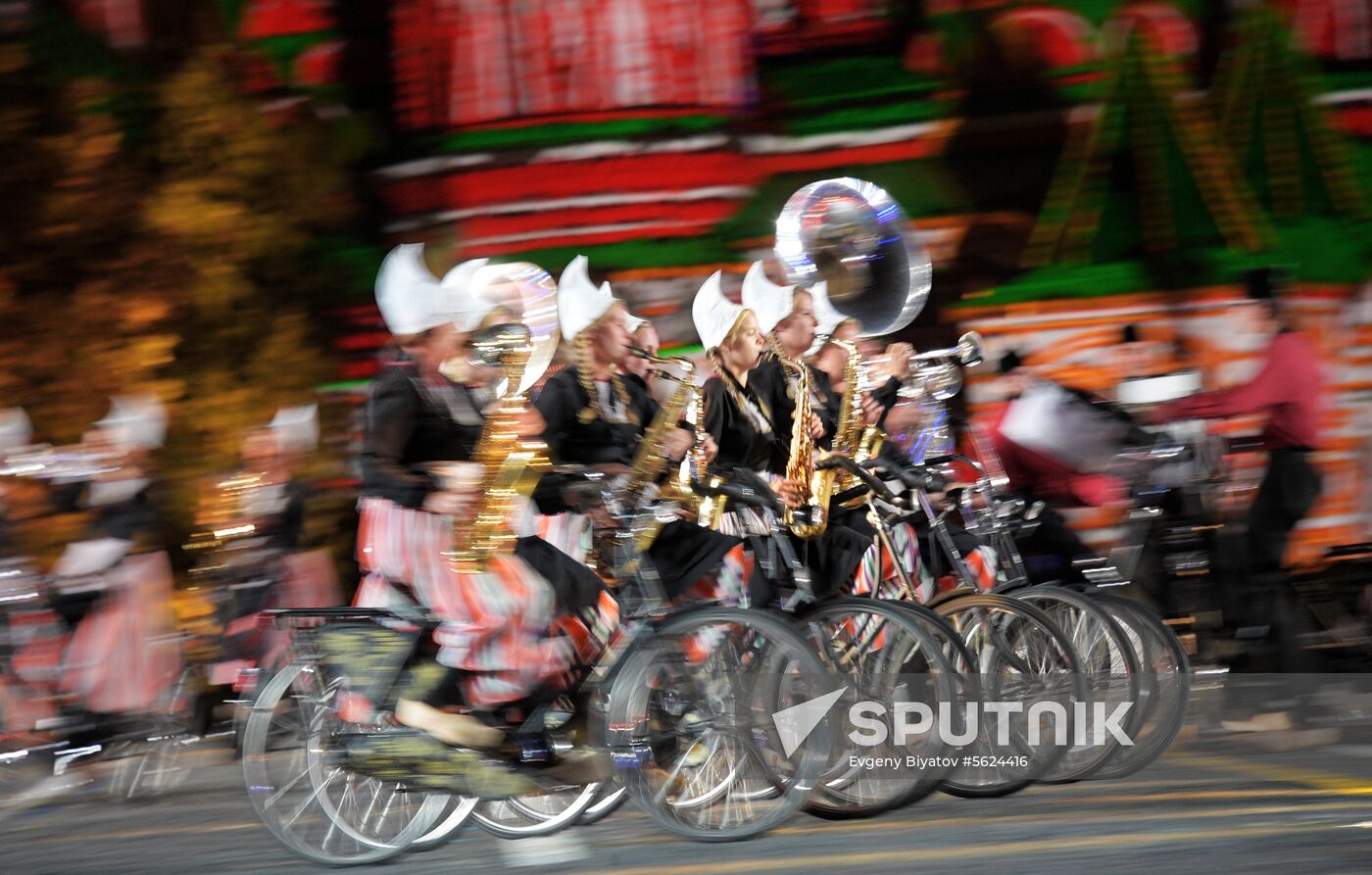 2018 Spasskaya Tower Military Music Festival closing ceremony