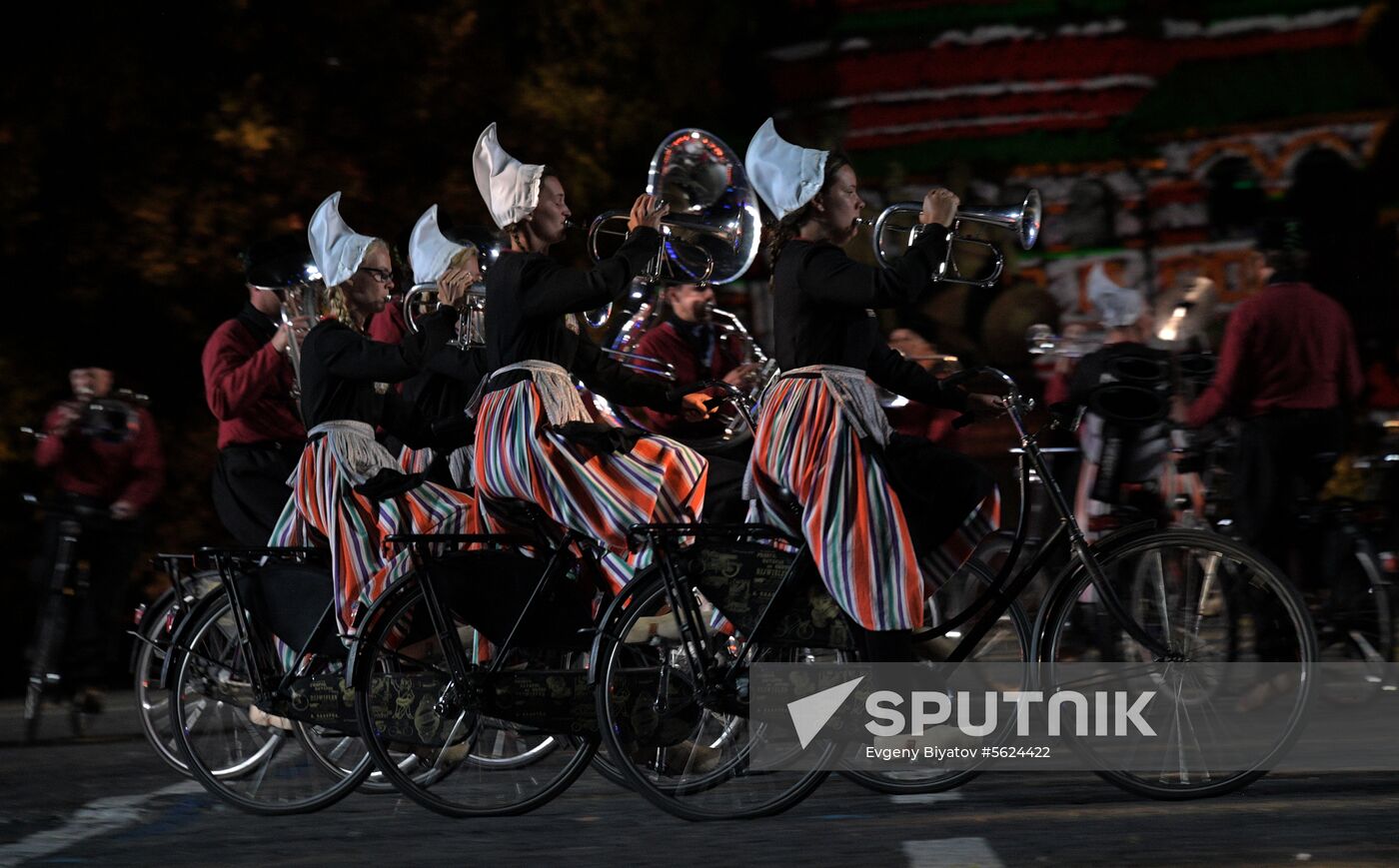 2018 Spasskaya Tower Military Music Festival closing ceremony