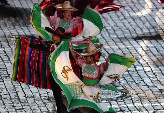 2018 Spasskaya Tower Military Music Festival closing ceremony