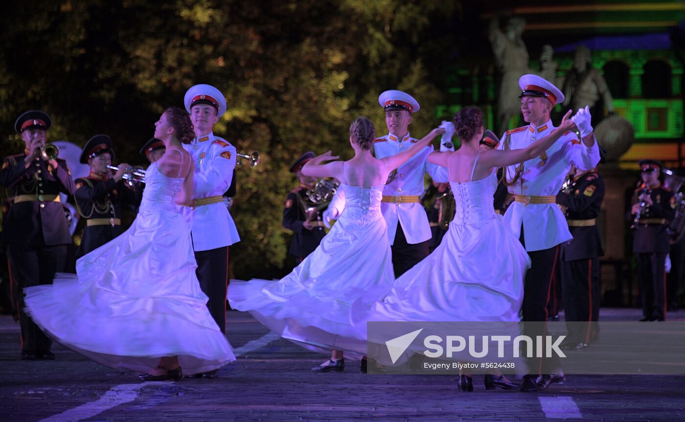 2018 Spasskaya Tower Military Music Festival closing ceremony