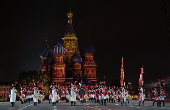 2018 Spasskaya Tower Military Music Festival closing ceremony