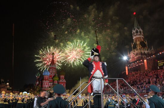 2018 Spasskaya Tower Military Music Festival closing ceremony