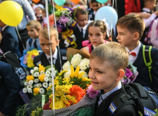 New school year starts in Russia