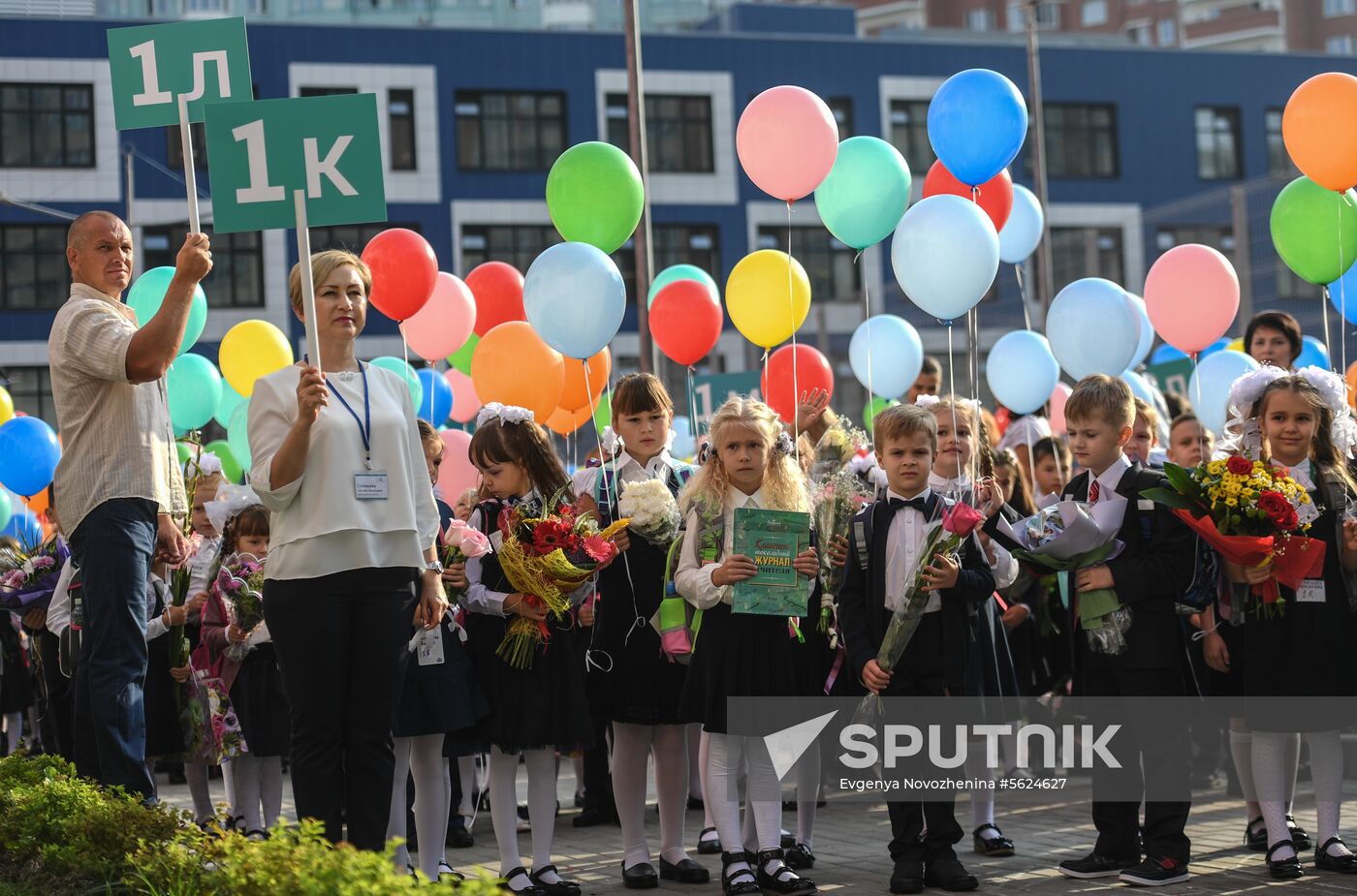 New school year starts in Russia