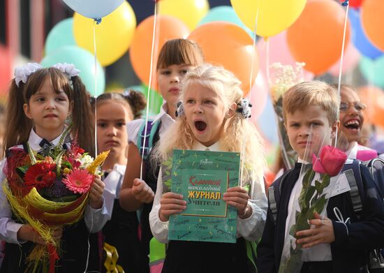 New school year starts in Russia