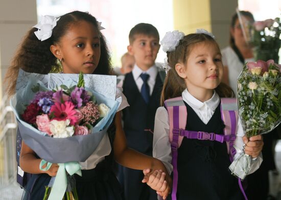 New school year starts in Russia
