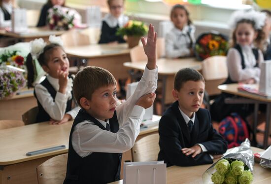 New school year starts in Russia