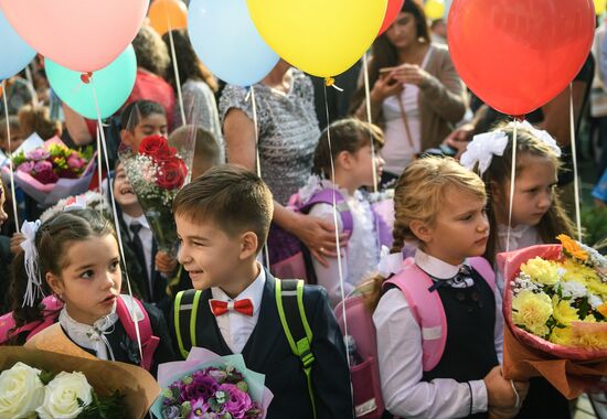 New school year starts in Russia