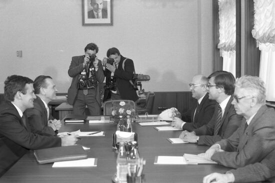 Prime Minister of Hungary Karoly Grosz visits USSR