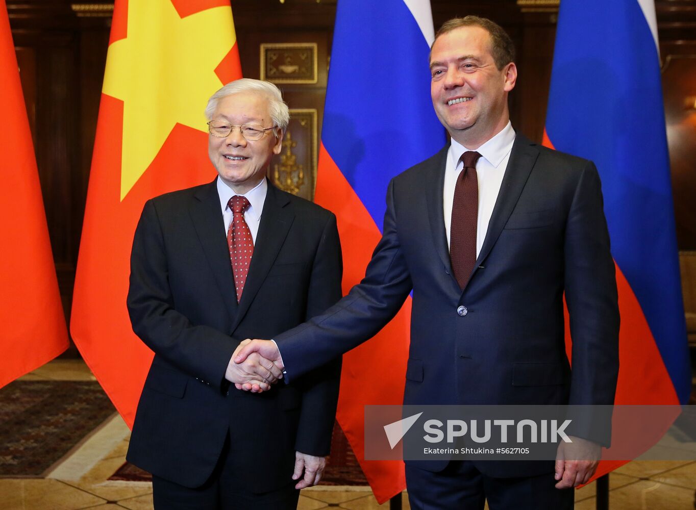 Prime Minister Dmitry Medvedev meets with General Secretary of Communist Party of Vietnam Nguyen Phu Trong