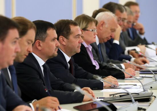 Prime Minister Dmitry Medvedev meets with General Secretary of Communist Party of Vietnam Nguyen Phu Trong