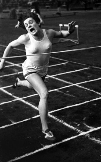 Soviet athlete Irina Press