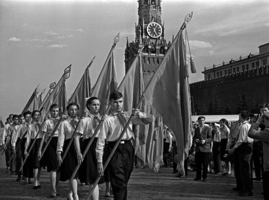 Festival of young Leninists