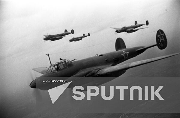 Pe-2 bombers