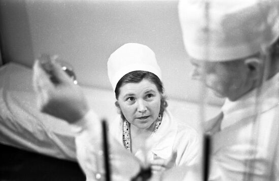 Medical orderly Yekaterina Dyomina