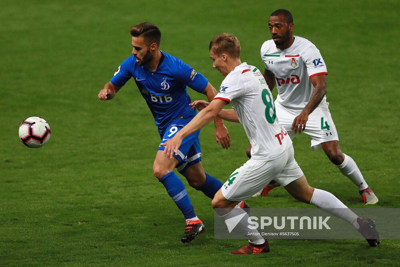 Russia Soccer Lokomotiv - Dynamo