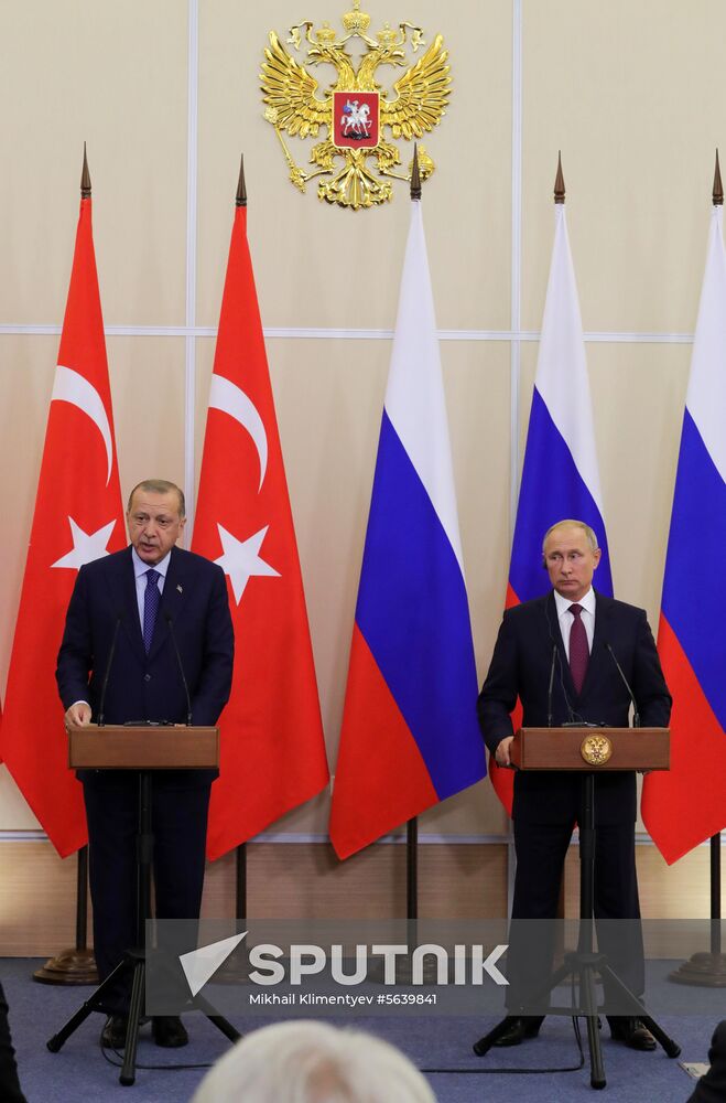 Vladimir Putin meets with Turkish President Recep Erdogan