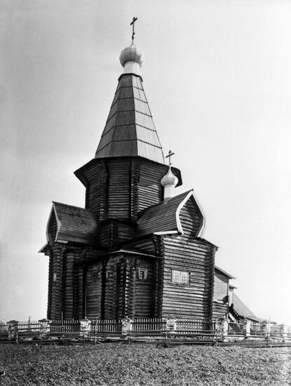 Church of Meeting the Icon of Archangel Michael in Krasnaya Lyaga
