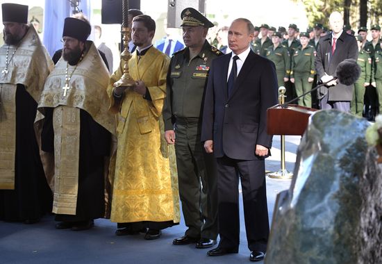 President Vladimir Putin visits Patriot park