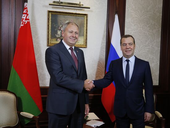 Prime Minister Dmitry Medvedev meets with Prime Minister of Belarus Sergei Rumas