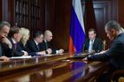 Prime Minister Medvedev holds meeting with his deputies