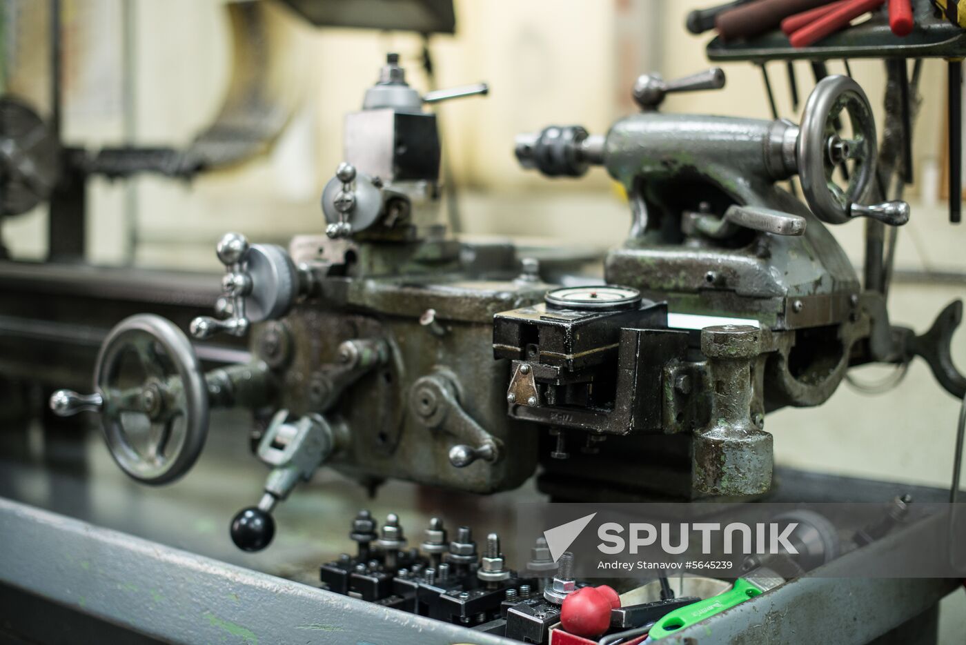 Sniper rifle manufacturing by Lobaev Arms company