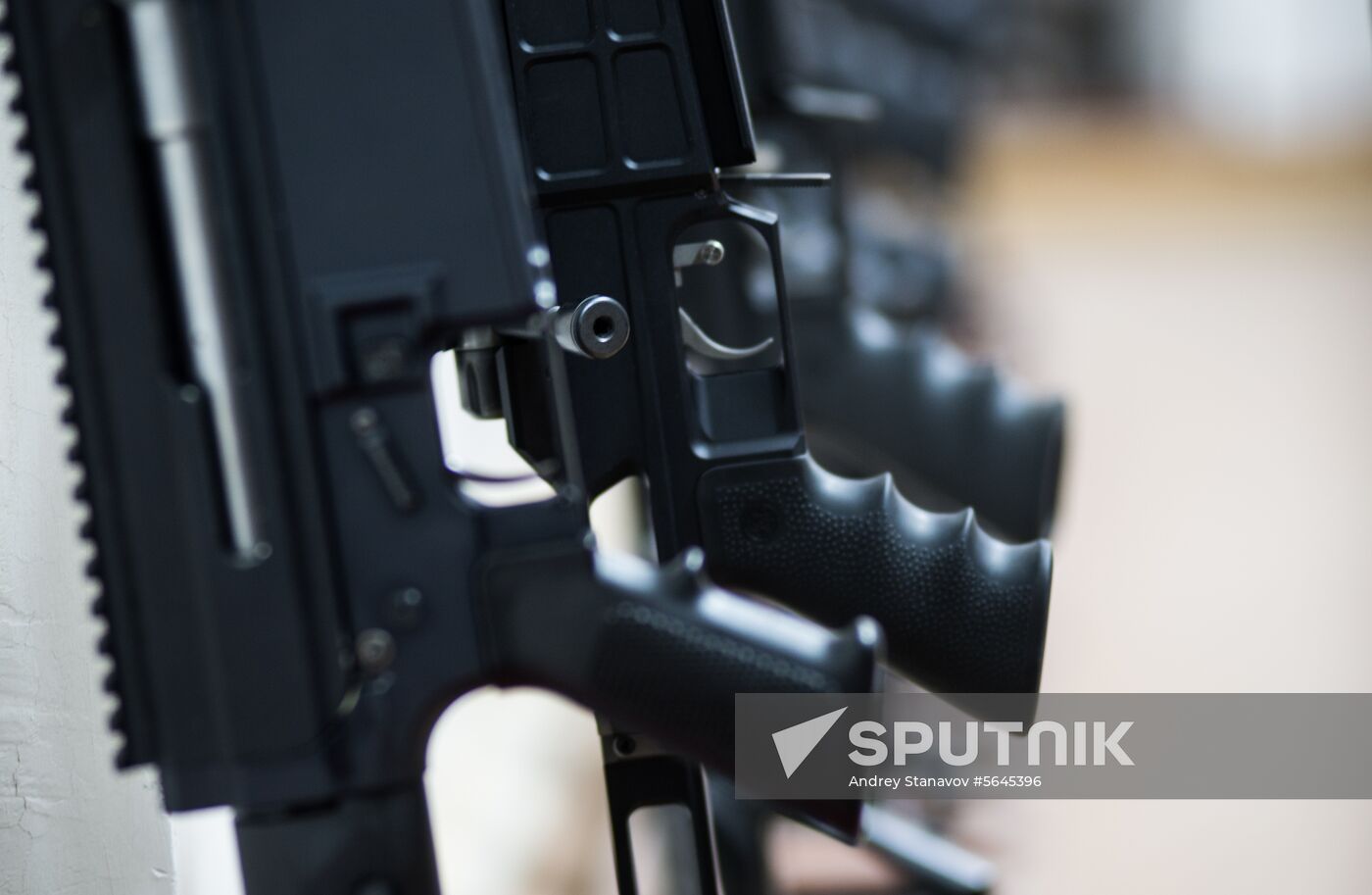 Russia Lobaev Arms