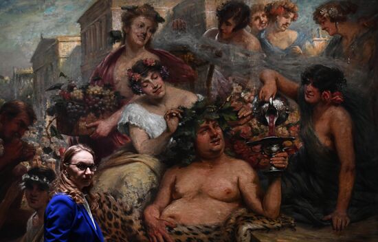 Russia Art Salon