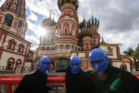 Russia Blue Man Group