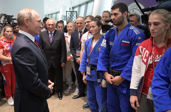 Russian President Vladimir Putin visits Azerbaijan