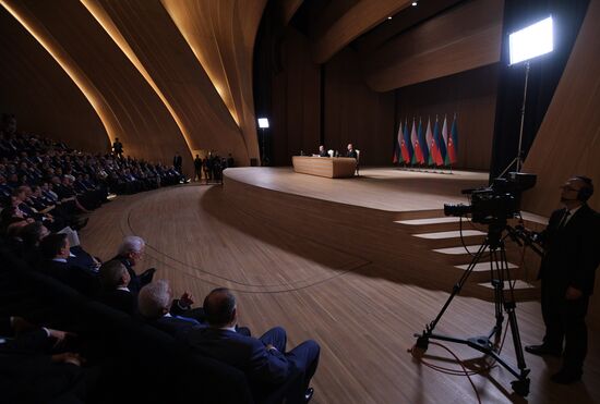 Russian President Vladimir Putin visits Azerbaijan